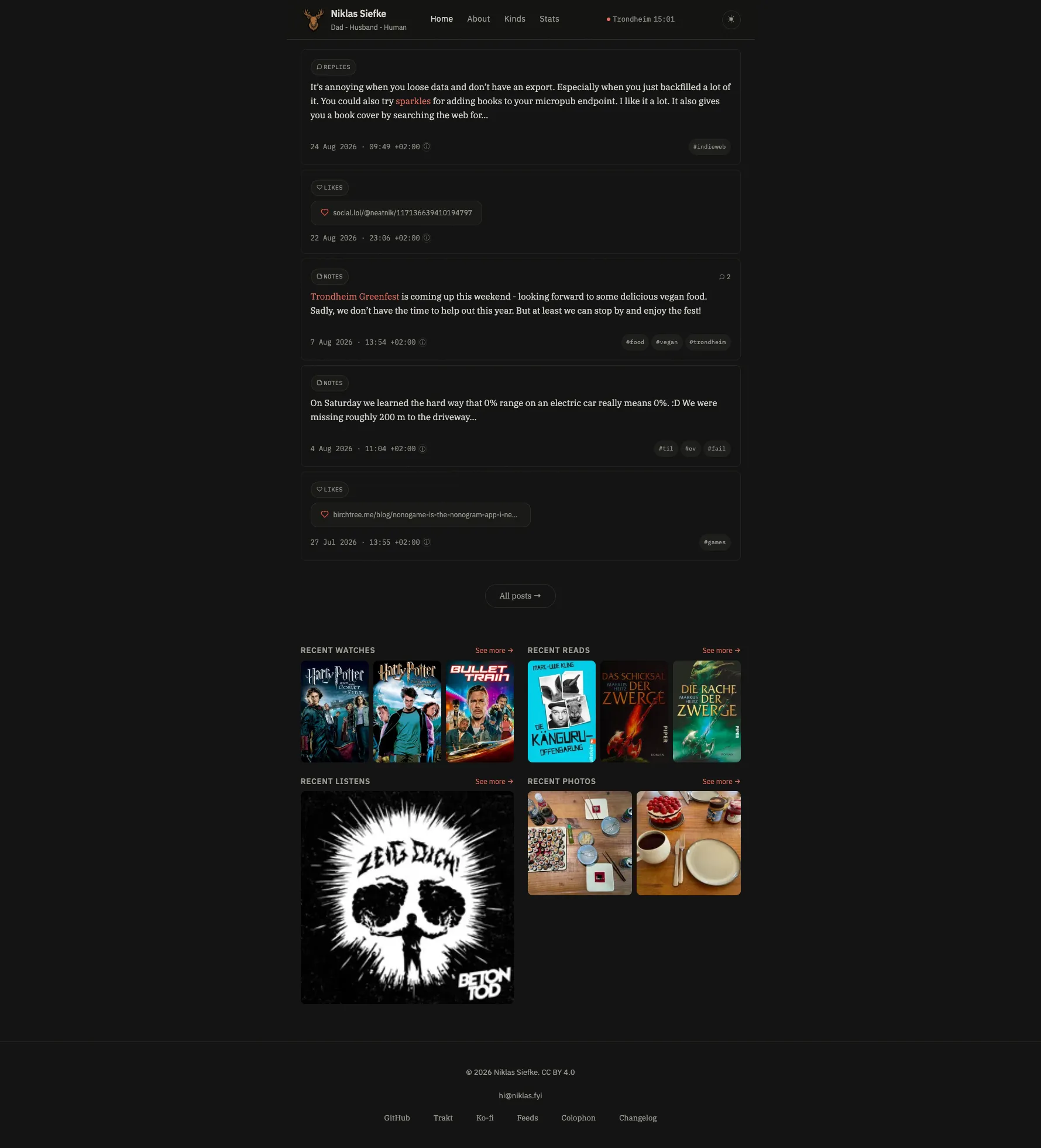 Homepage with colour-coded personal cabinet design